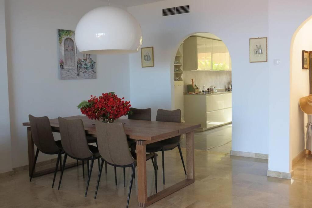 Luxury House With 3 Bedrooms, Sea Wiew And Swimming Pool In A Quiet Residence Puerto de Santiago  Exterior foto