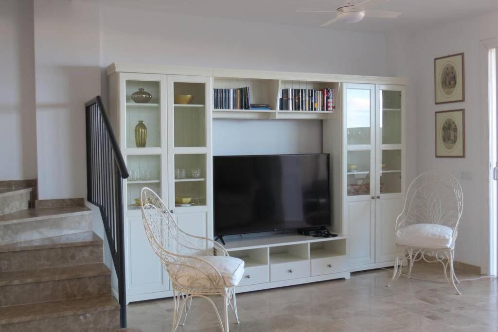 Luxury House With 3 Bedrooms, Sea Wiew And Swimming Pool In A Quiet Residence Puerto de Santiago  Exterior foto