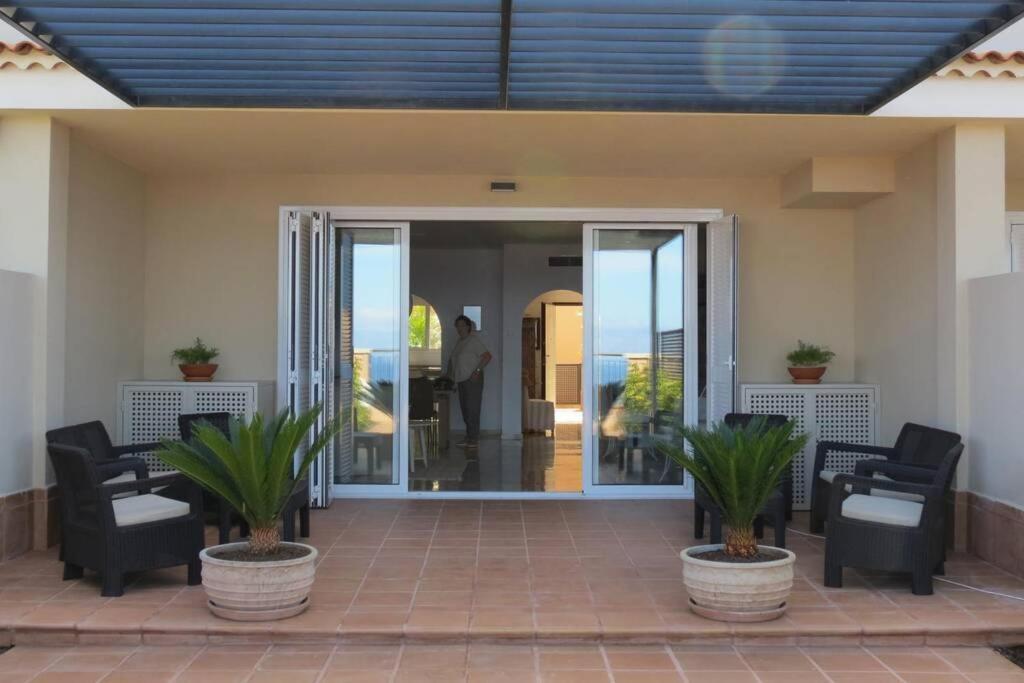 Luxury House With 3 Bedrooms, Sea Wiew And Swimming Pool In A Quiet Residence Puerto de Santiago  Exterior foto